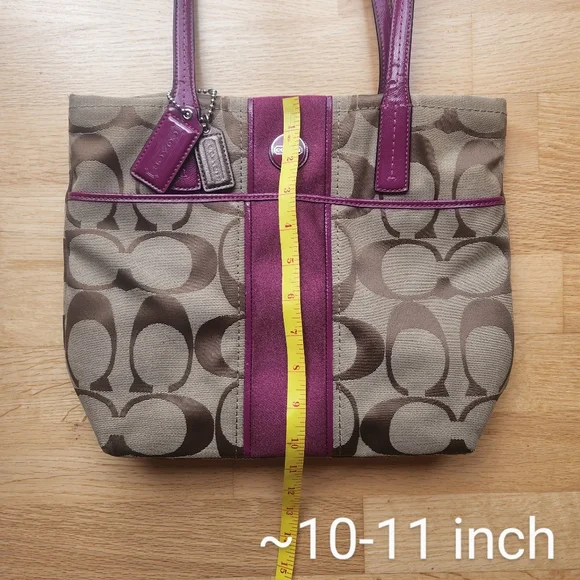 Coach Handbag - Picture 9 of 11